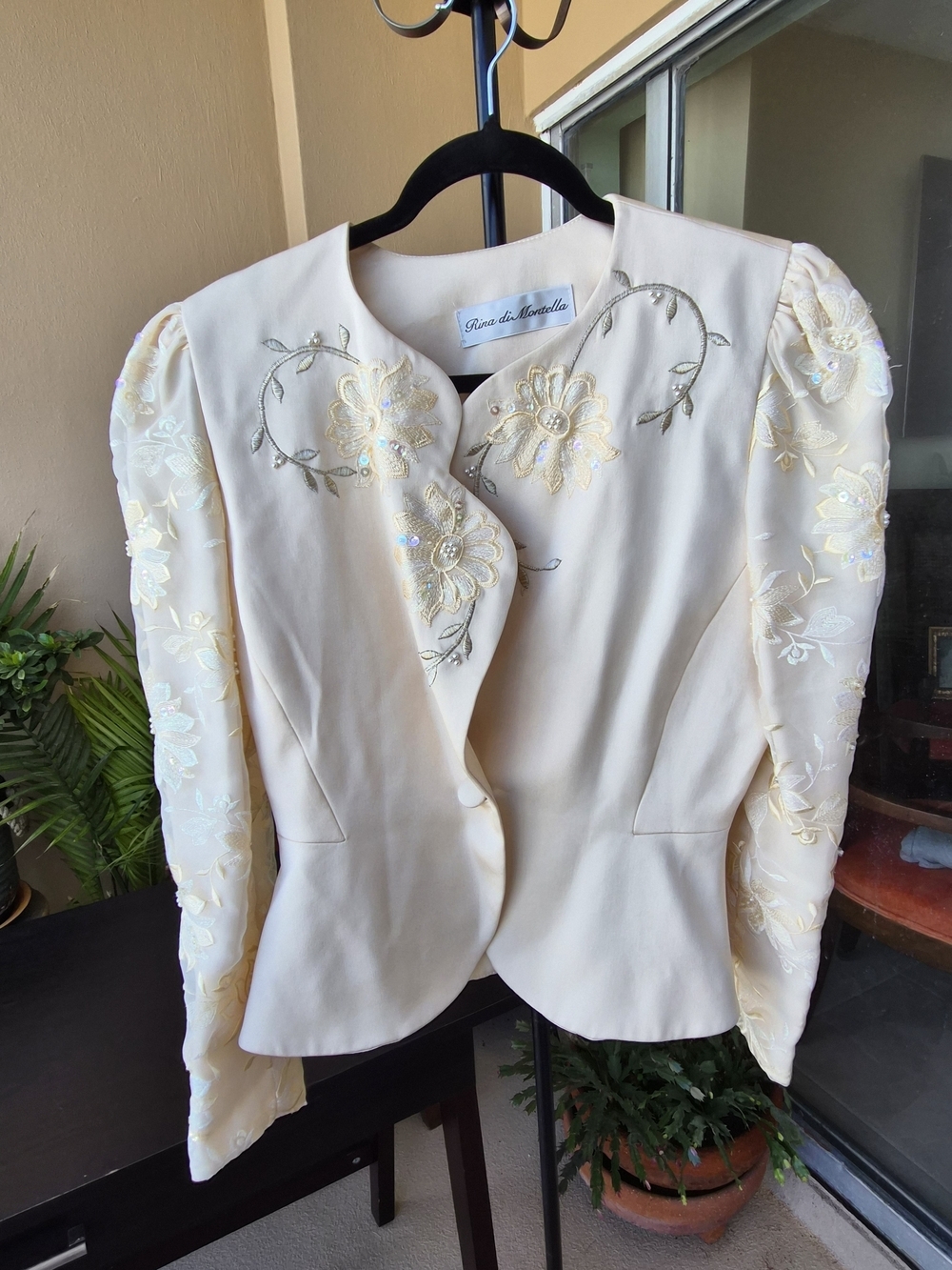 Rina di Montella Couture Jacket Size 10 Embroidered Beaded Floral
